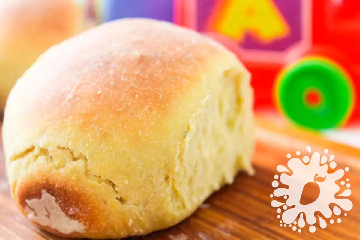Receita de Brioche de Fubá com Erva-doce - prepare um pão quentinho para o lanche da criançada!